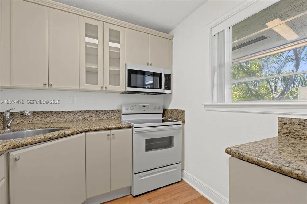 17255 SW 95th Ave #462 Palmetto Bay, FL 33157