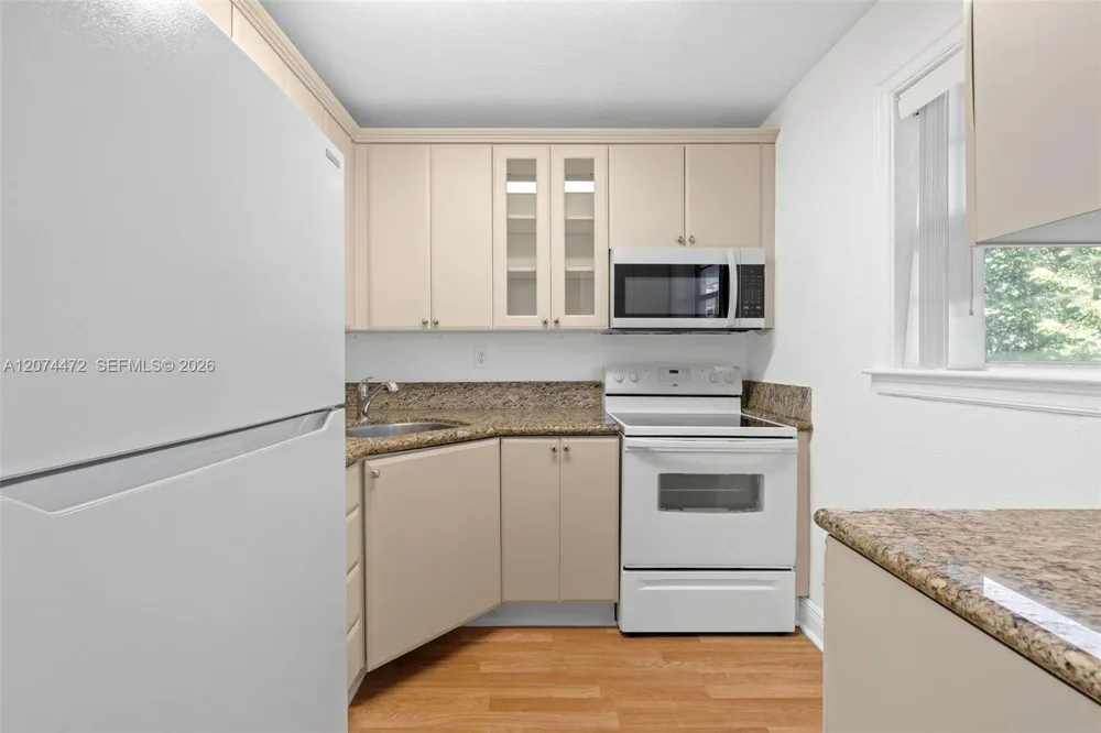 17255 SW 95th Ave #462 Palmetto Bay, FL 33157
