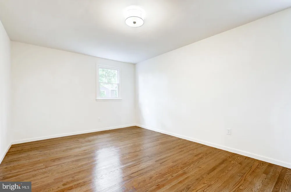 4928 EDGEWOOD ROAD Doylestown, PA 18902