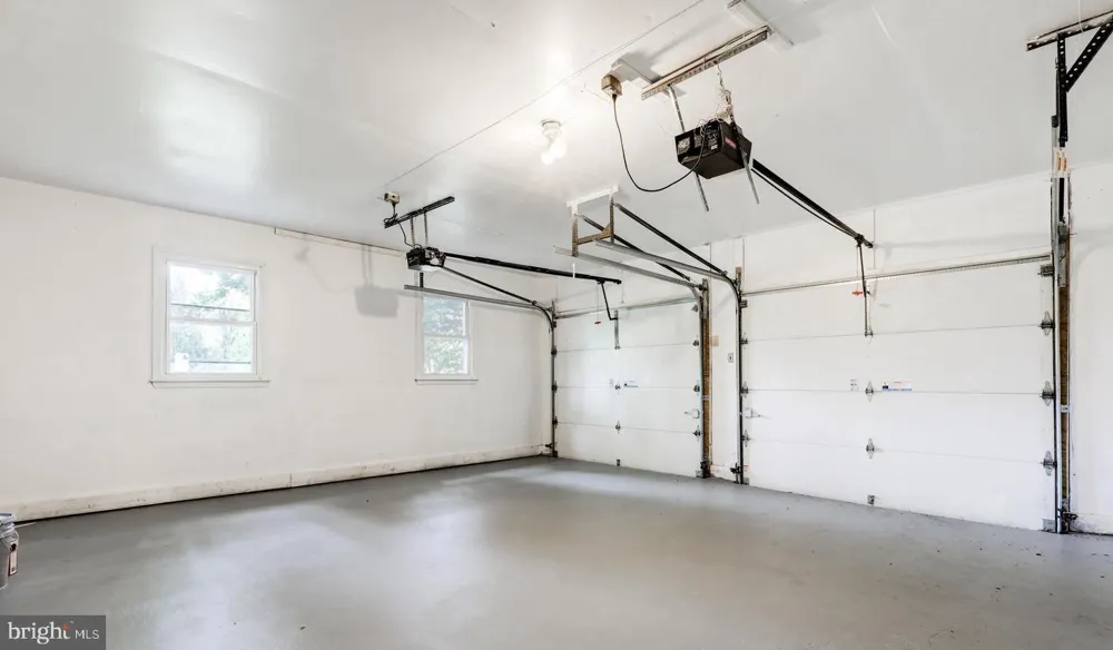 4928 EDGEWOOD ROAD Doylestown, PA 18902