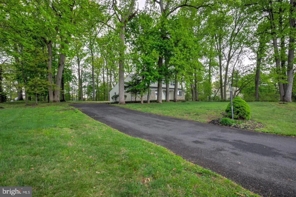 4928 EDGEWOOD ROAD Doylestown, PA 18902