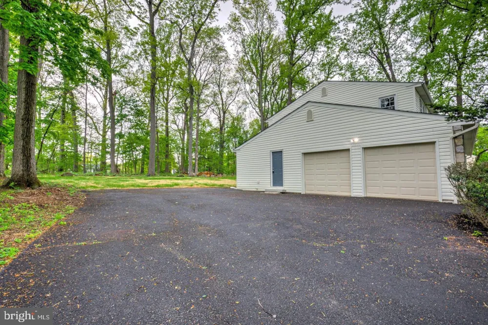 4928 EDGEWOOD ROAD Doylestown, PA 18902