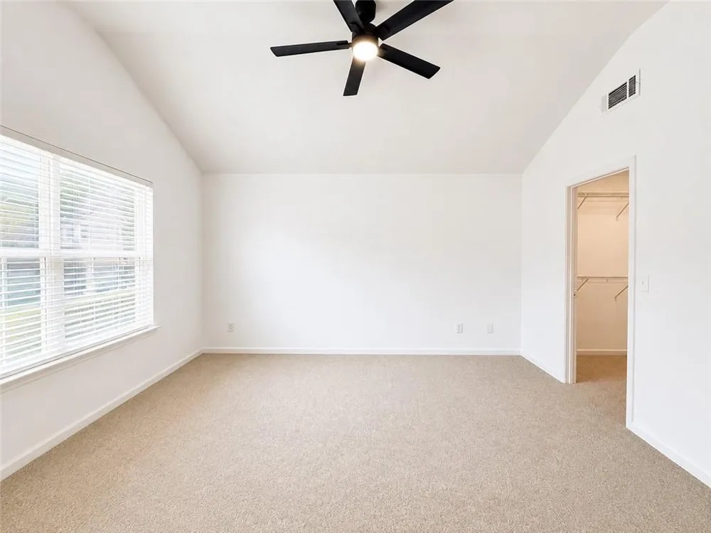 6944 Rogers Point Lithonia, GA 30058