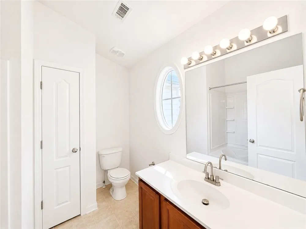 6944 Rogers Point Lithonia, GA 30058