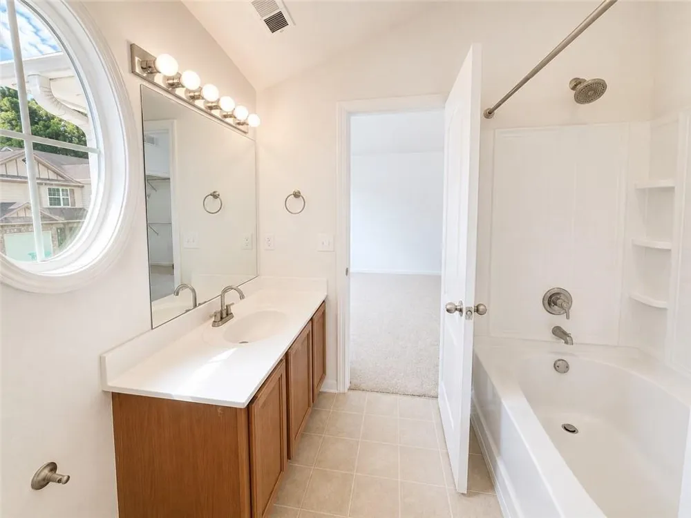 6944 Rogers Point Lithonia, GA 30058