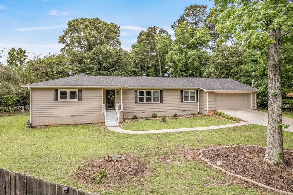 25 Pine Chase Drive Carrollton, GA 30116