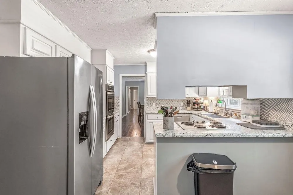 25 Pine Chase Drive Carrollton, GA 30116