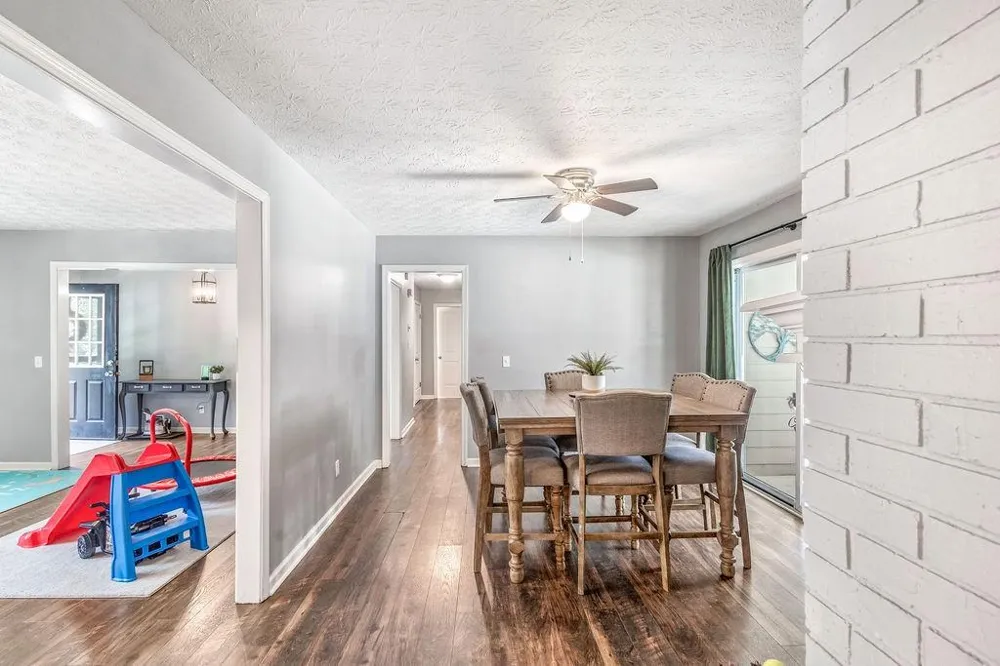 25 Pine Chase Drive Carrollton, GA 30116