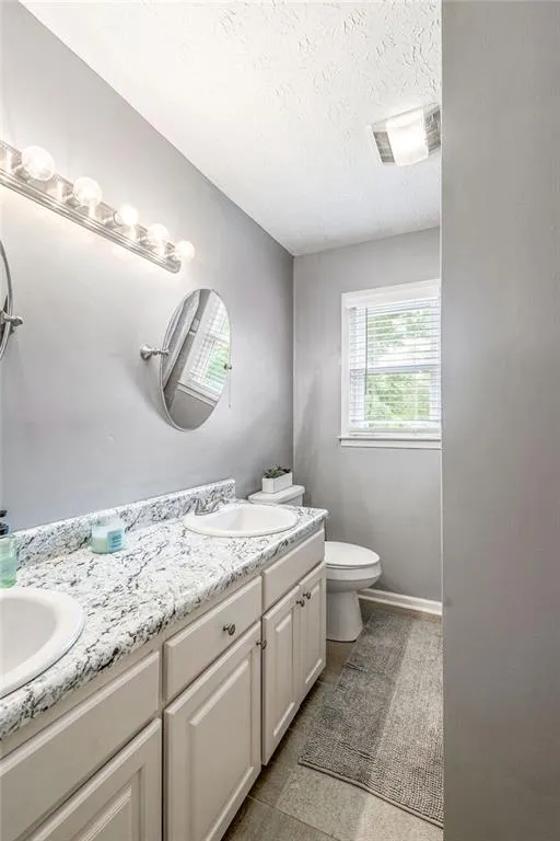 25 Pine Chase Drive Carrollton, GA 30116