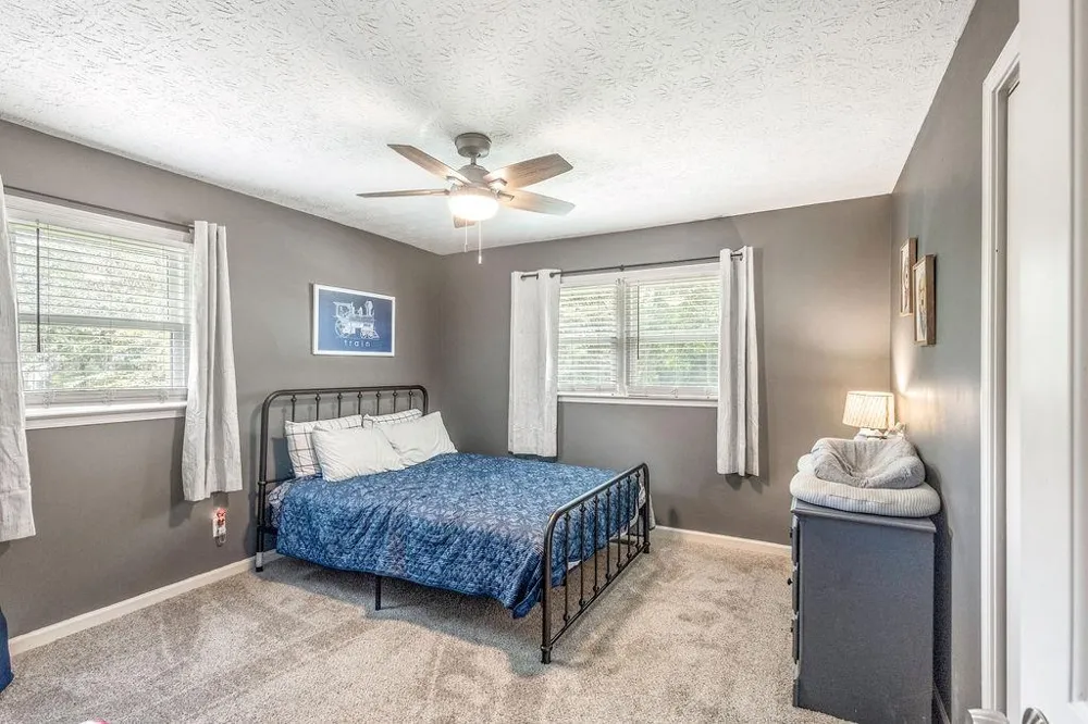 25 Pine Chase Drive Carrollton, GA 30116