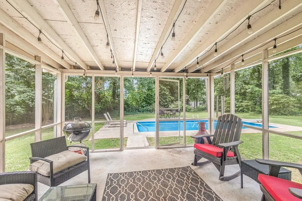 25 Pine Chase Drive Carrollton, GA 30116