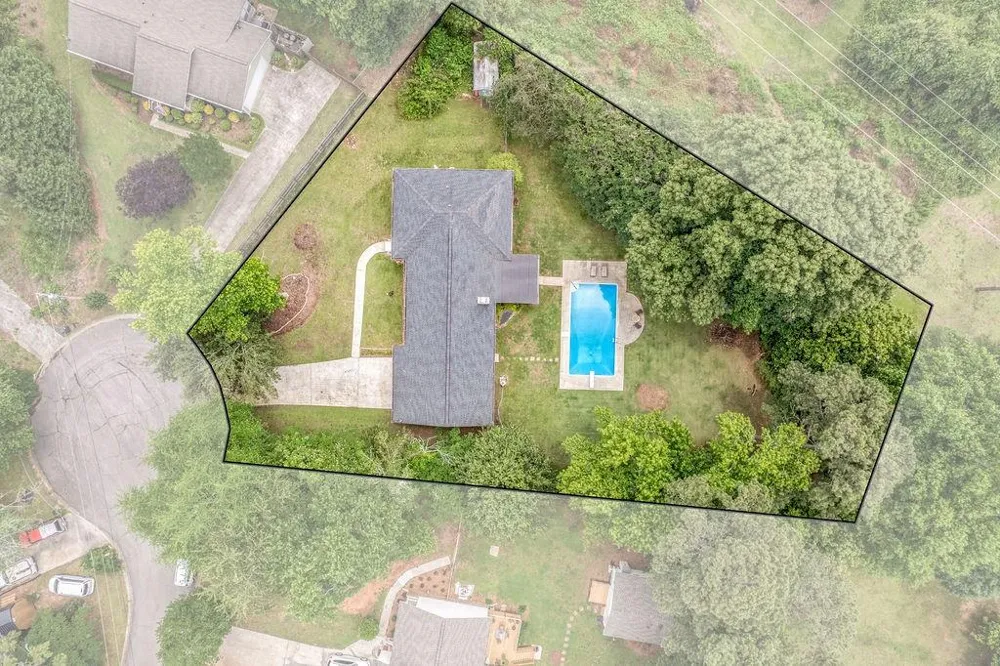 25 Pine Chase Drive Carrollton, GA 30116