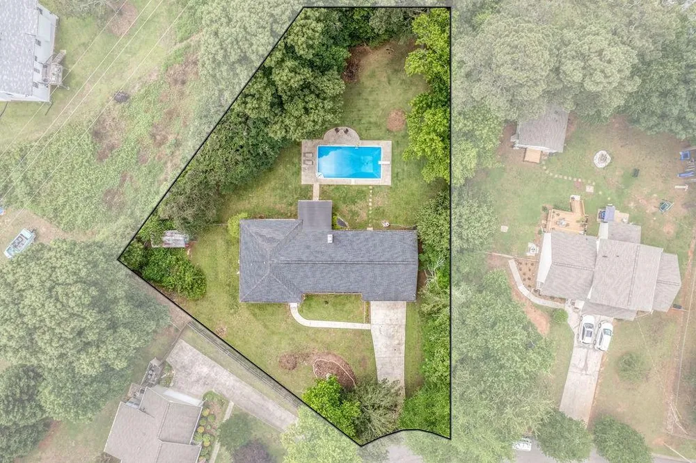 25 Pine Chase Drive Carrollton, GA 30116