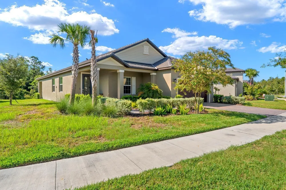 10314 BANYAN BREEZE BOULEVARD Land O Lakes, FL 34638
