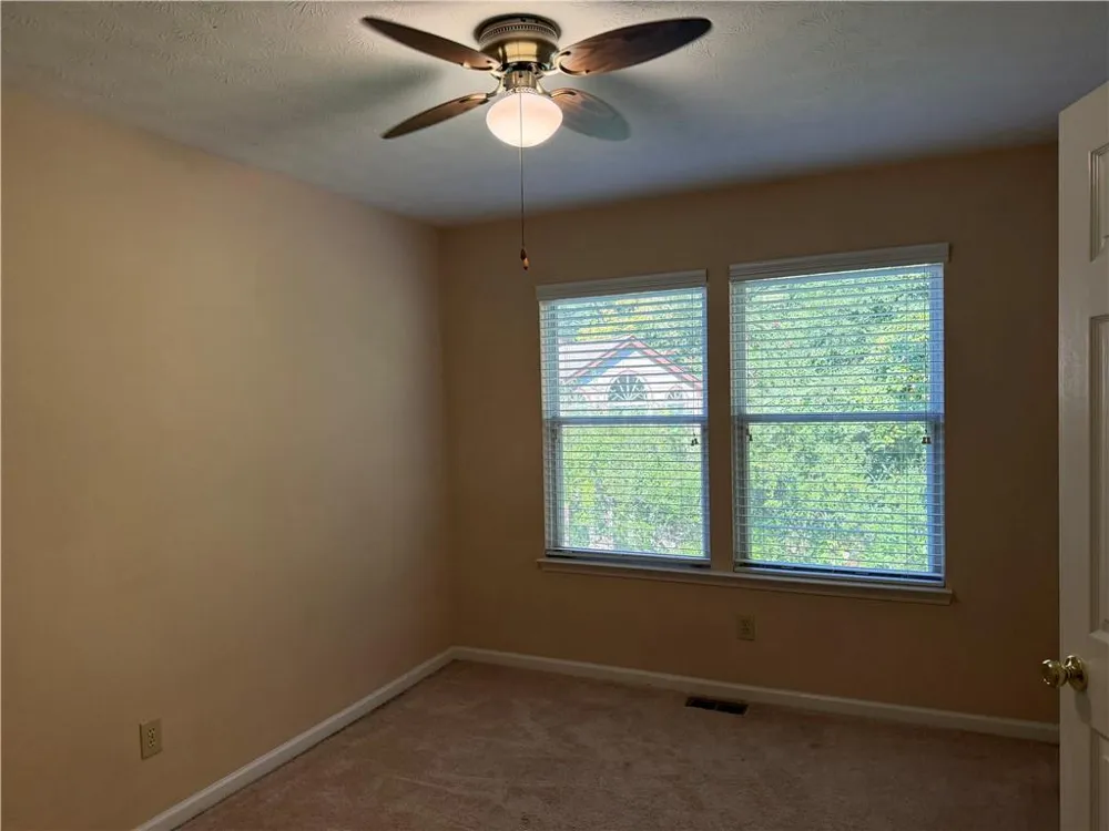 4654 Hampton NE Marietta, GA 30068