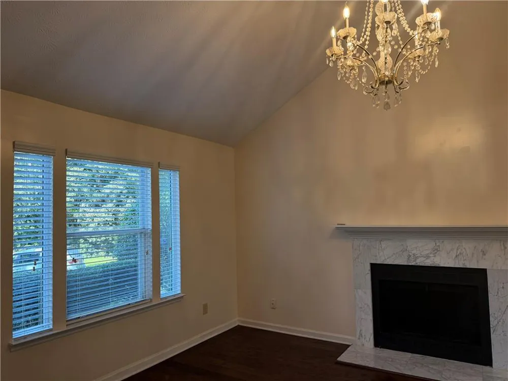 4654 Hampton NE Marietta, GA 30068