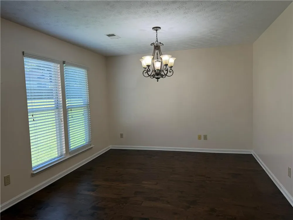 4654 Hampton NE Marietta, GA 30068