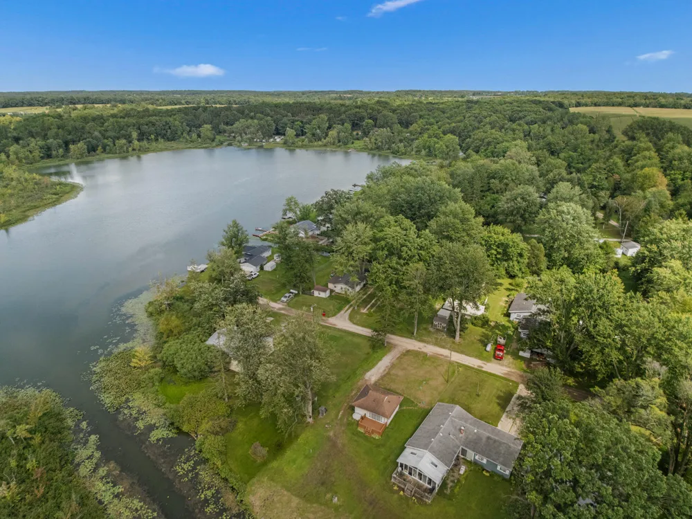 5343 Beverly Drive Reading Township, MI 49274