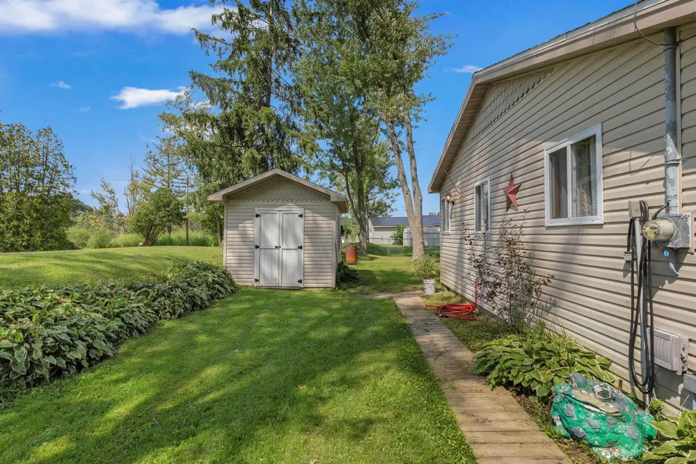5343 Beverly Drive Reading Township, MI 49274