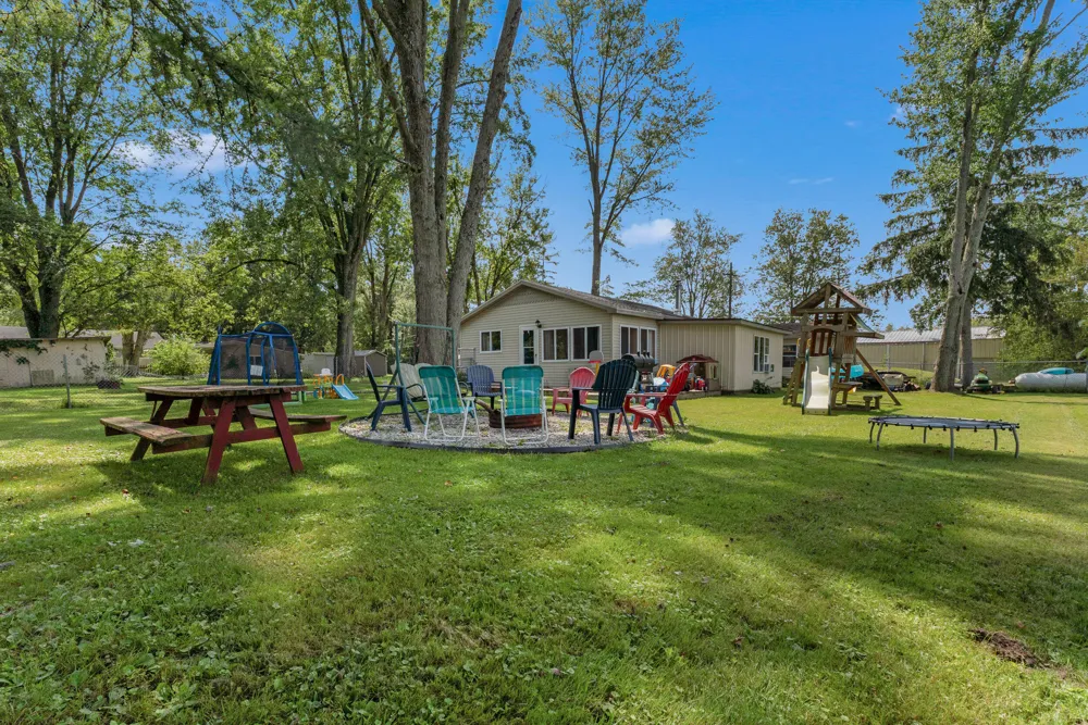 5343 Beverly Drive Reading Township, MI 49274
