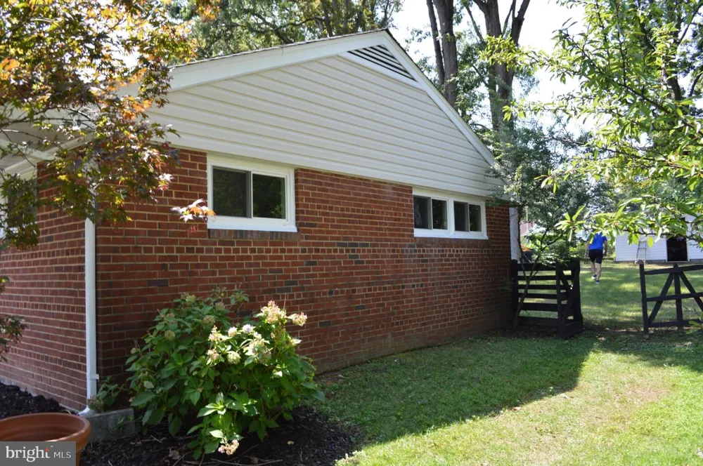 7503 HAVELOCK STREET Springfield, VA 22150