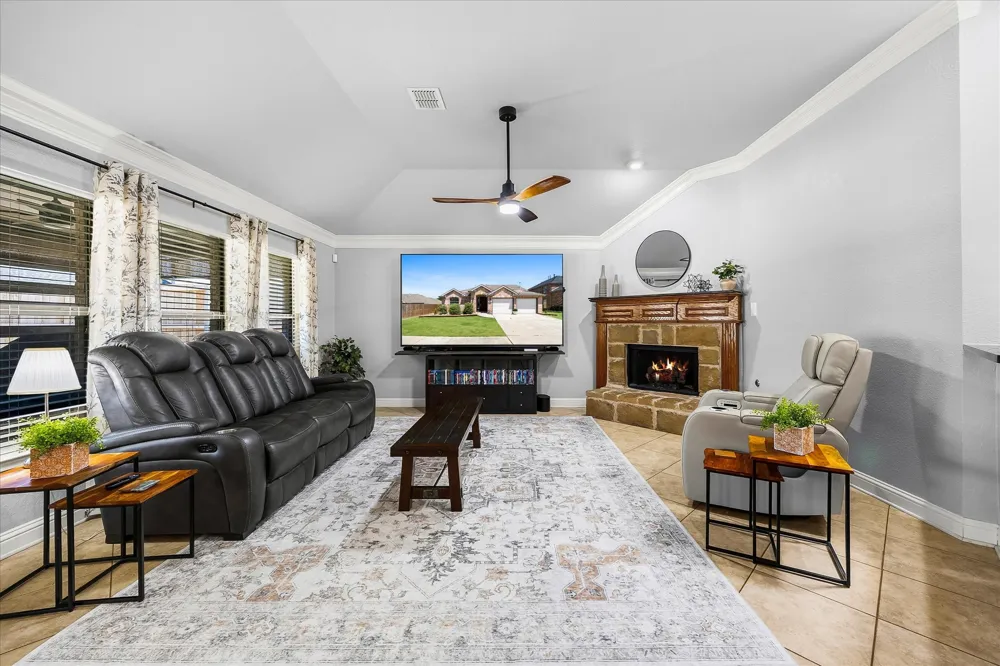 809 Cauble Drive Fate, TX 75087