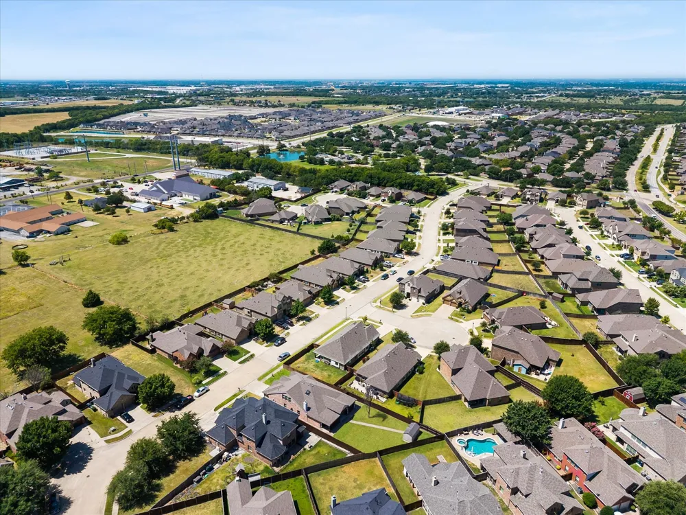809 Cauble Drive Fate, TX 75087