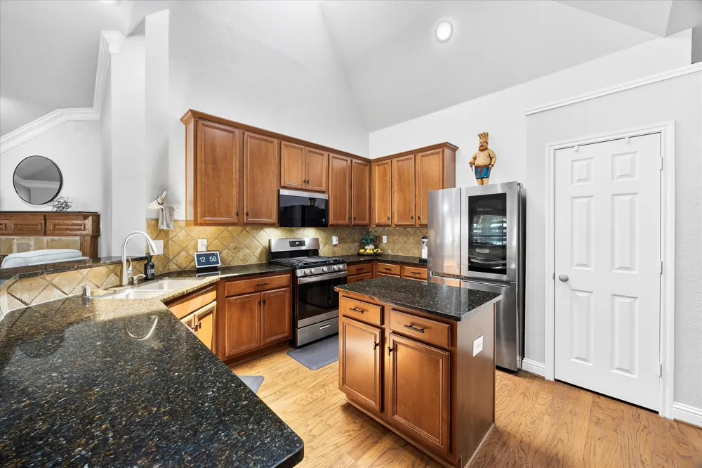809 Cauble Drive Fate, TX 75087