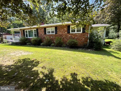 38 OAK HILL ROAD