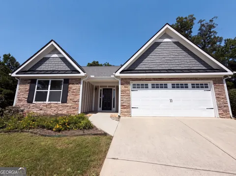 211 Logan Creek LN