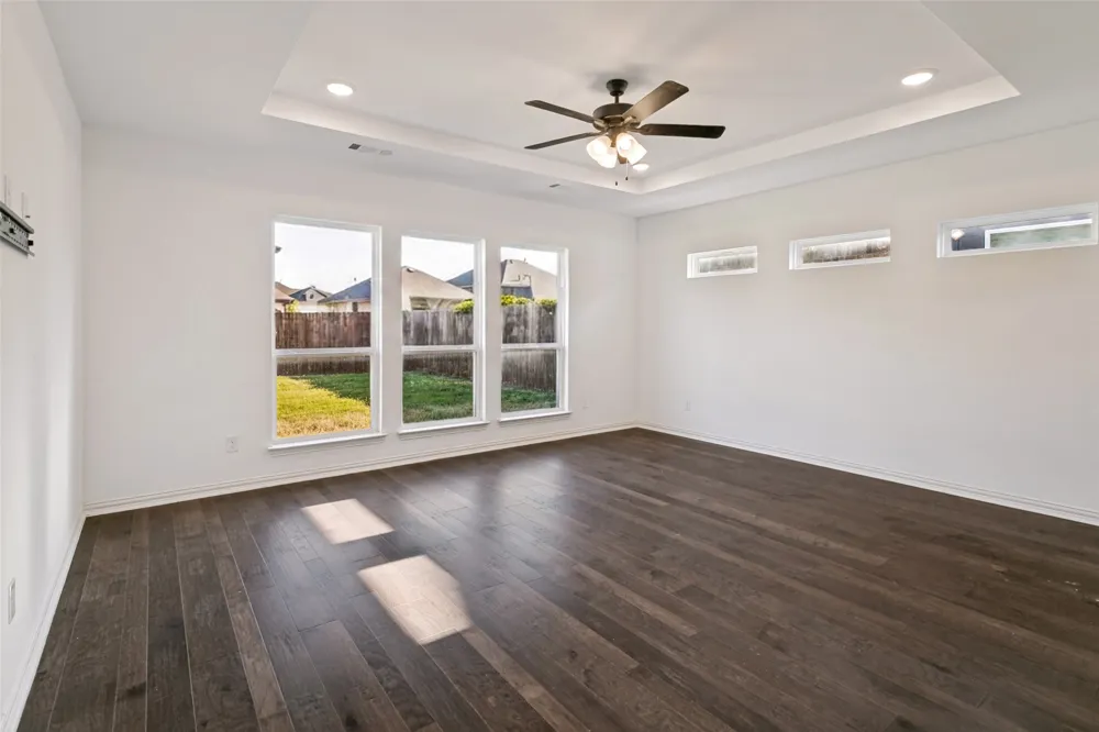 309 Lovett Lane Burleson, TX 76028