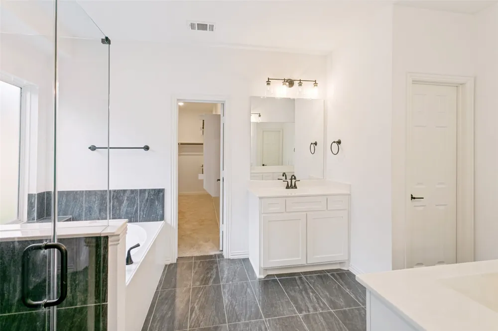 309 Lovett Lane Burleson, TX 76028
