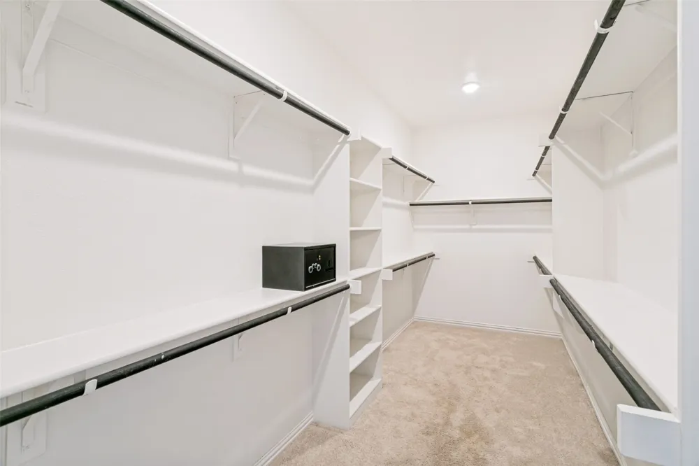 309 Lovett Lane Burleson, TX 76028