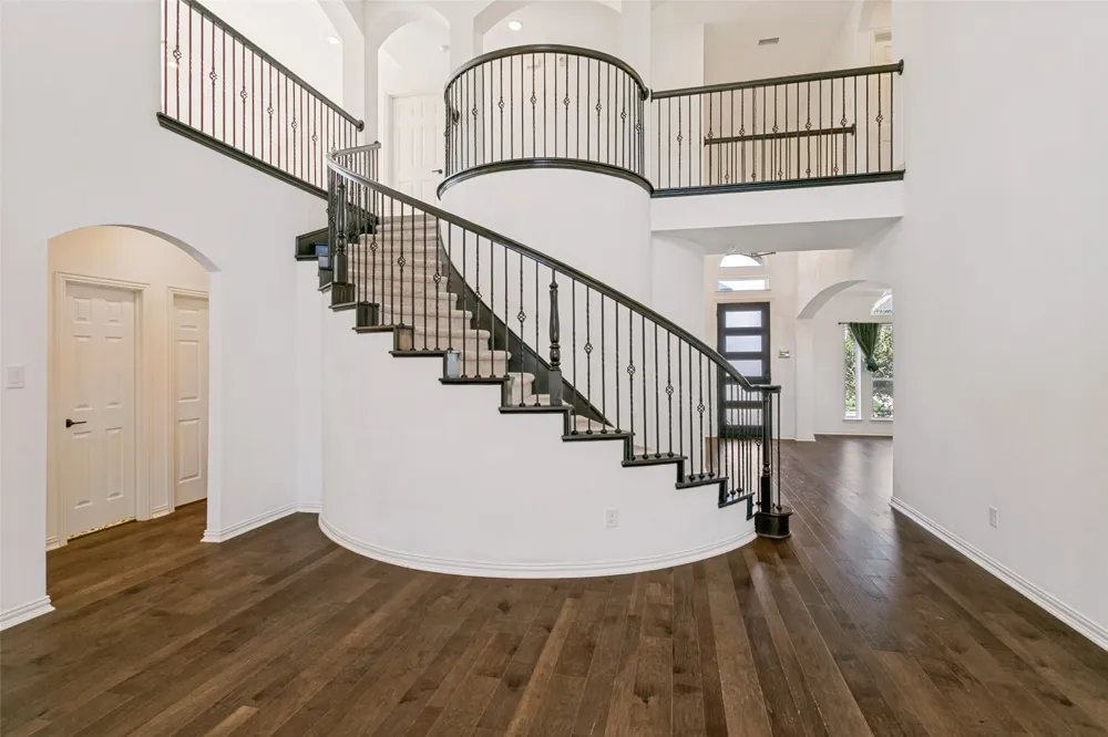 309 Lovett Lane Burleson, TX 76028