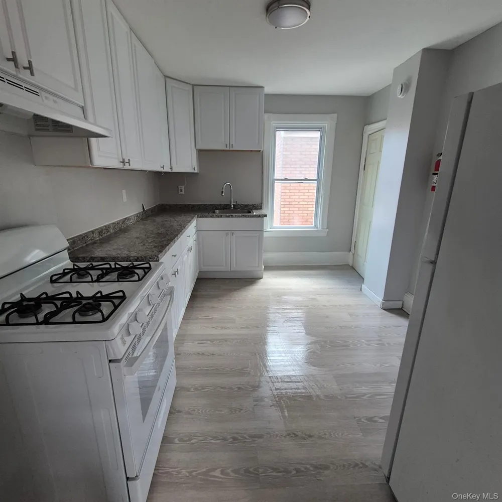 67A Greenkill Avenue #2 Kingston, NY 12401