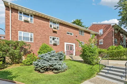 8 Dehaven Drive #1D