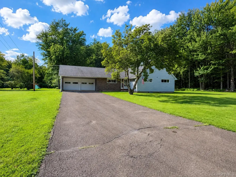 412 Brown Road Ellenville, NY 12428