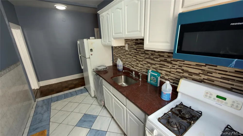 50-56 41st Street #2FL Sunnyside, NY 11104