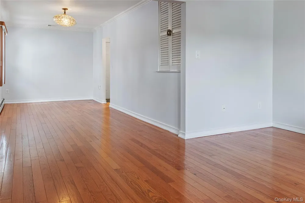 75 Linden Boulevard Hicksville, NY 11801