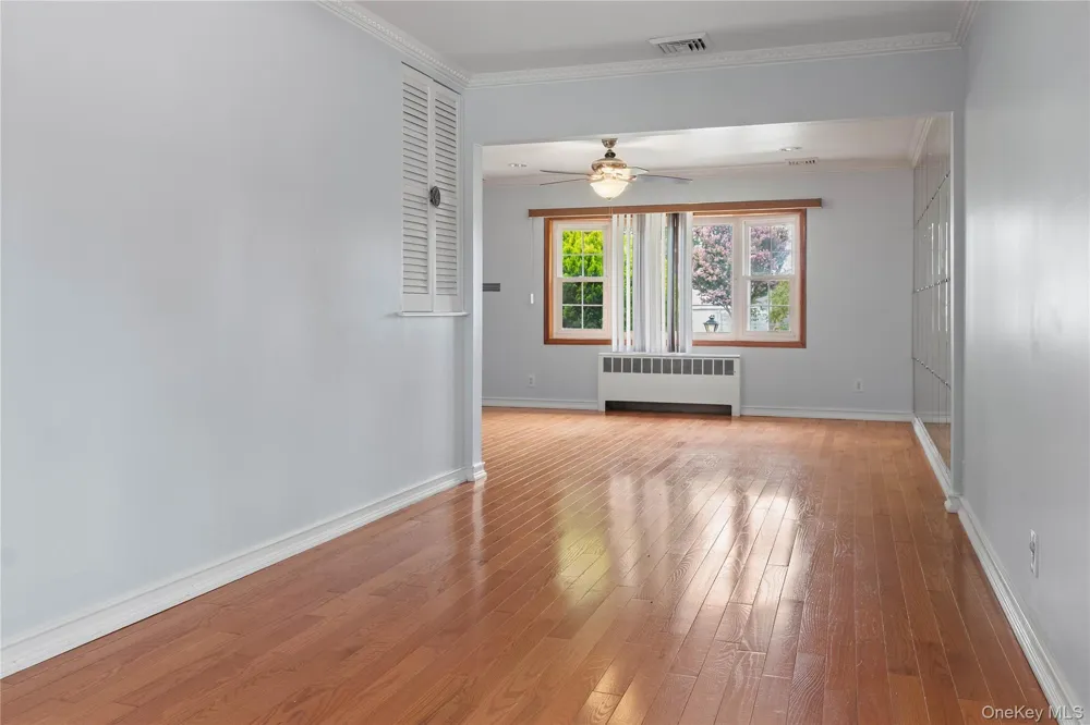 75 Linden Boulevard Hicksville, NY 11801