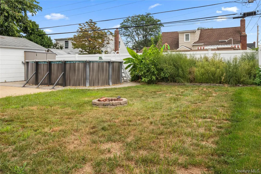 75 Linden Boulevard Hicksville, NY 11801