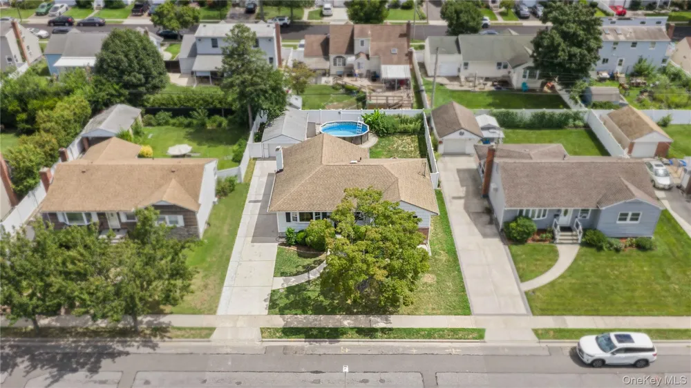 75 Linden Boulevard Hicksville, NY 11801