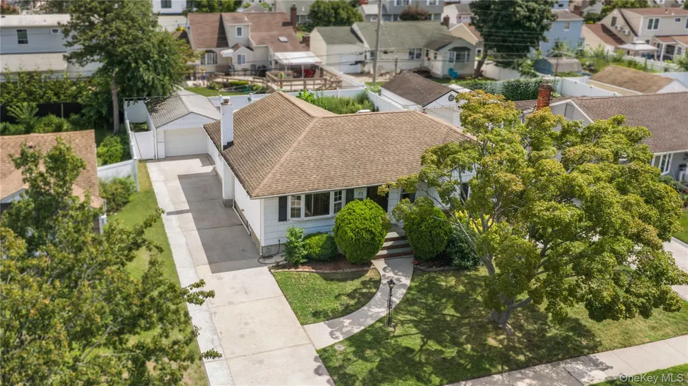 75 Linden Boulevard Hicksville, NY 11801