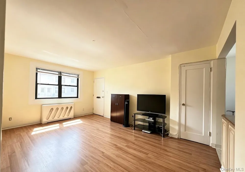 136-33 68th Drive #A Flushing, NY 11367