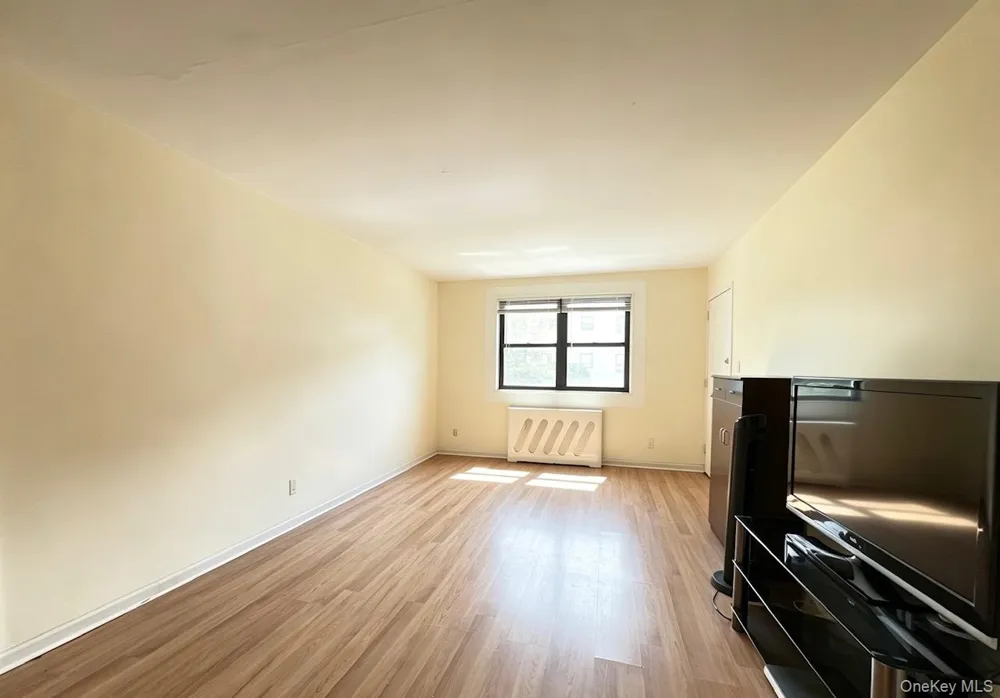 136-33 68th Drive #A Flushing, NY 11367