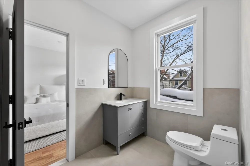 10817 35th Avenue Corona, NY 11368