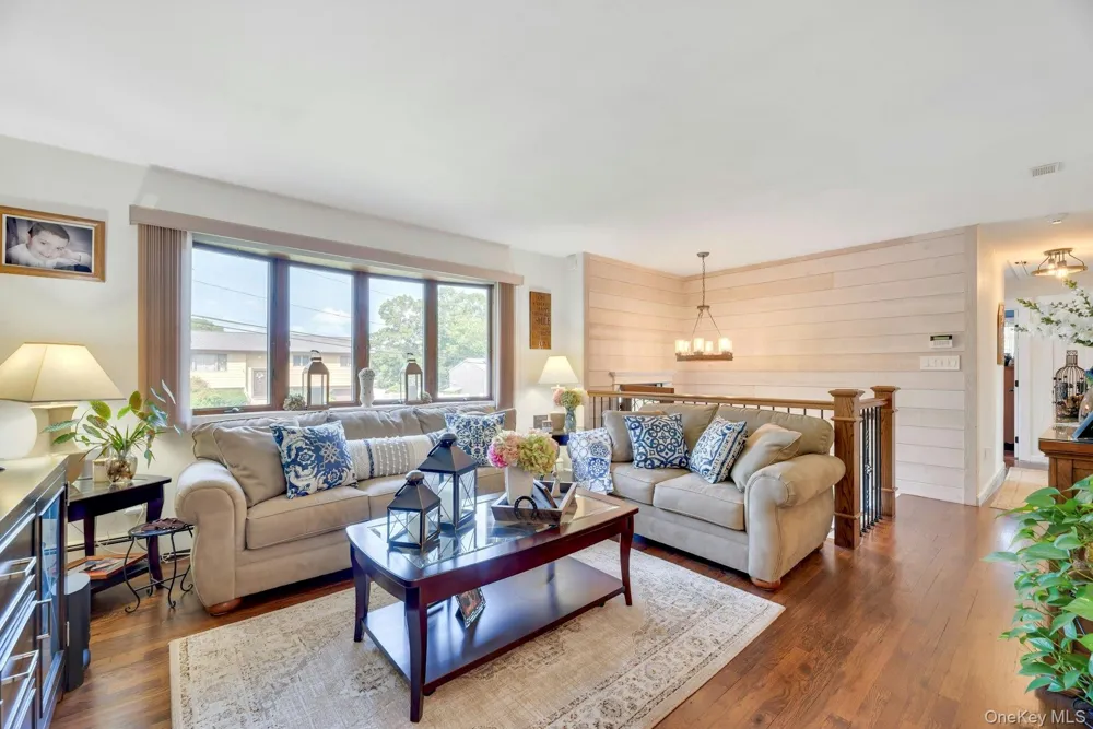 9 Urban Drive Selden, NY 11784