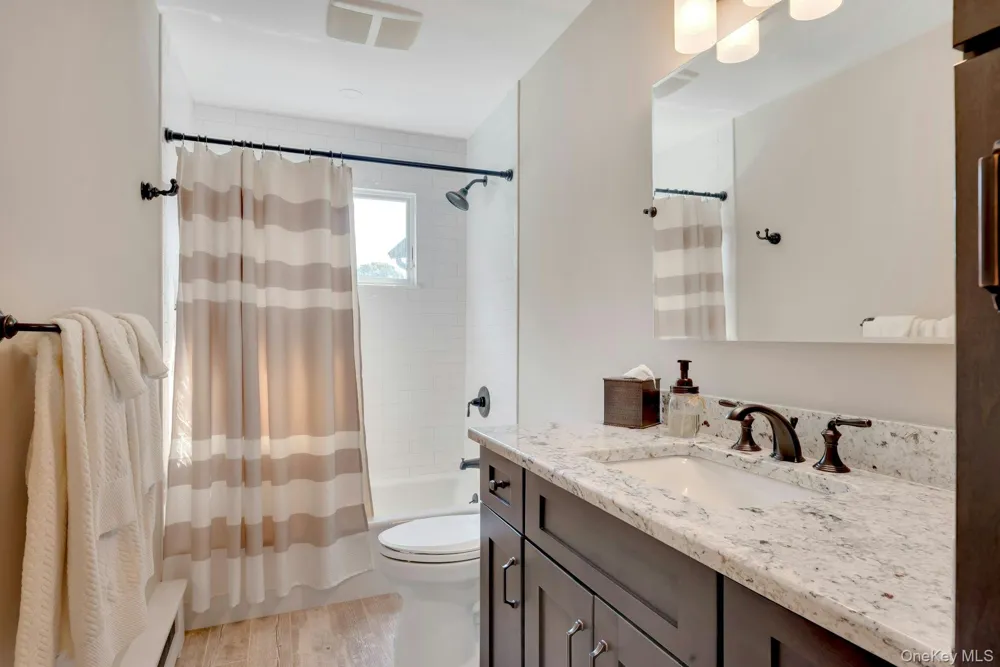 9 Urban Drive Selden, NY 11784