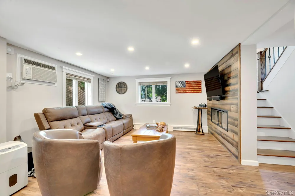 9 Urban Drive Selden, NY 11784