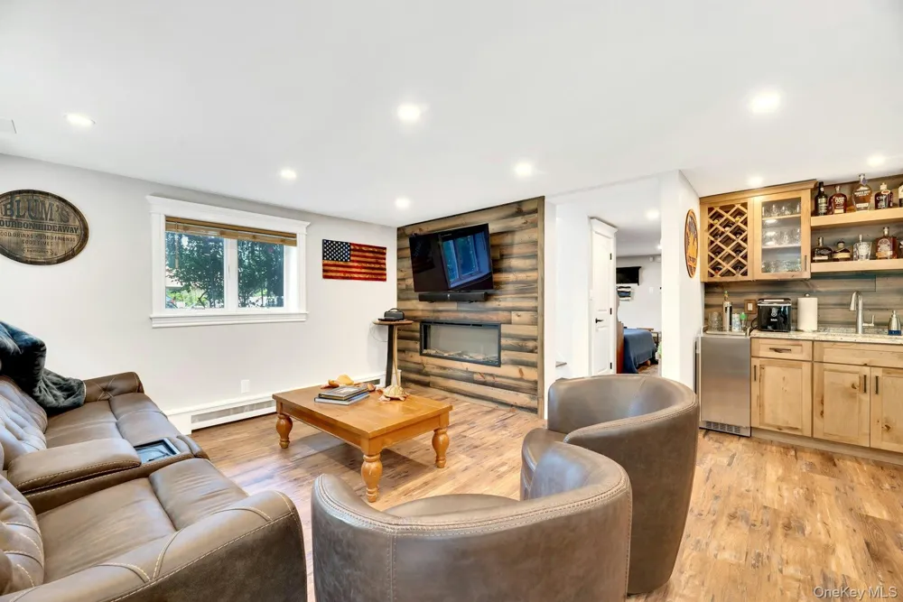 9 Urban Drive Selden, NY 11784